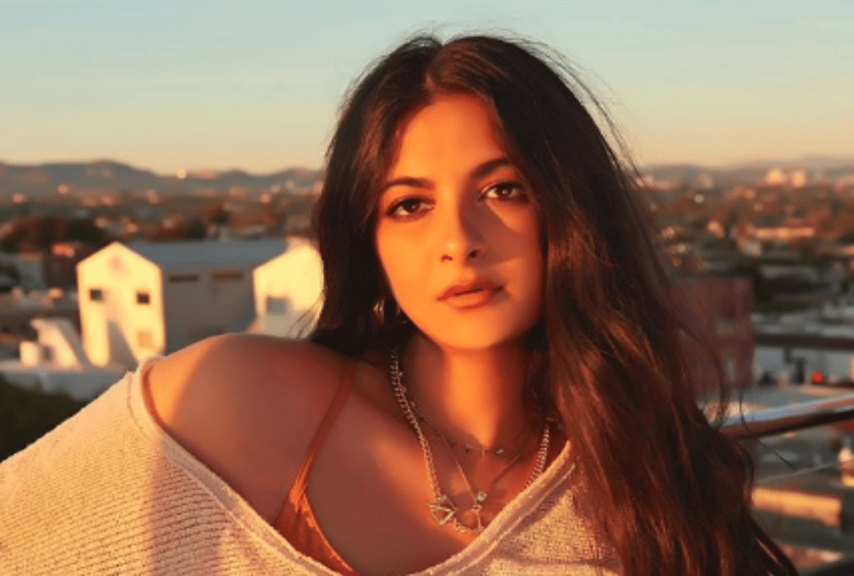 rhea kapoor birthday here know about some facts