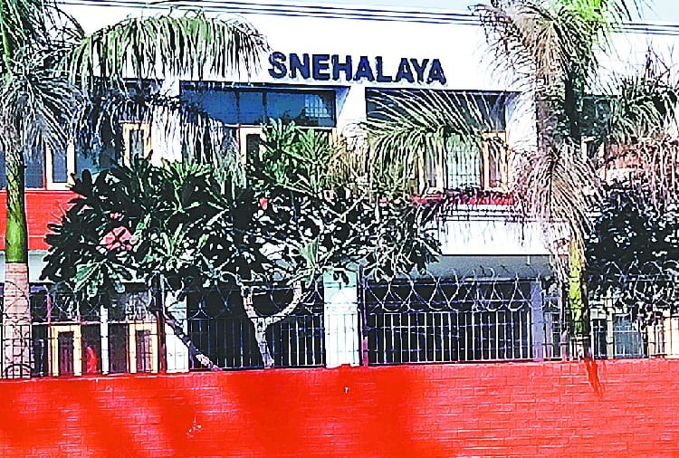 Breaking in security of Snehalaya ... 13 children abscond in four years