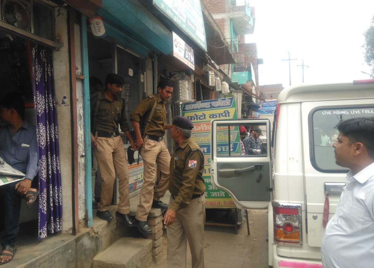 Fake reserved ticket maker arrested, one in custody