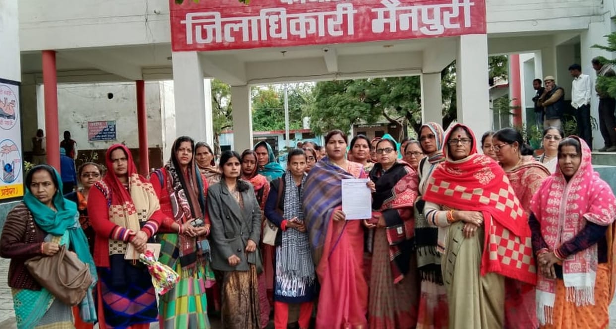 anganwadi workers, anganwadi workers, mainpuri
