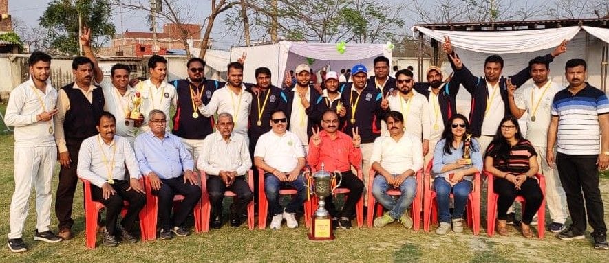 hathras team won cricket tournament