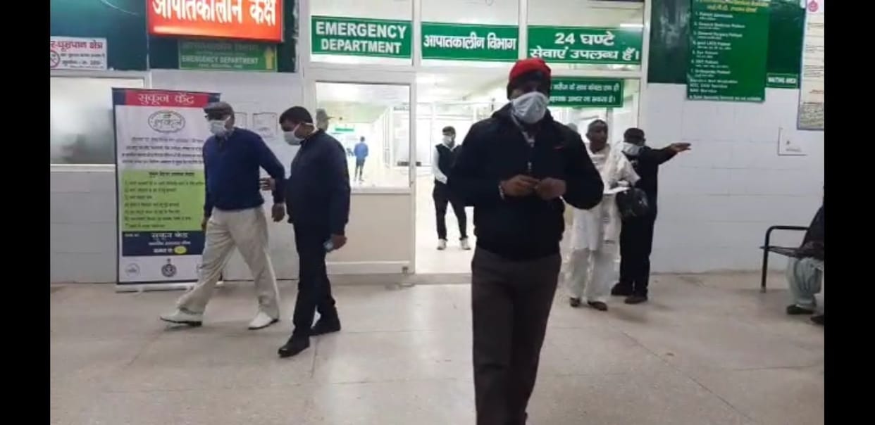 corona virus : Greet with folded hands, not to handshake