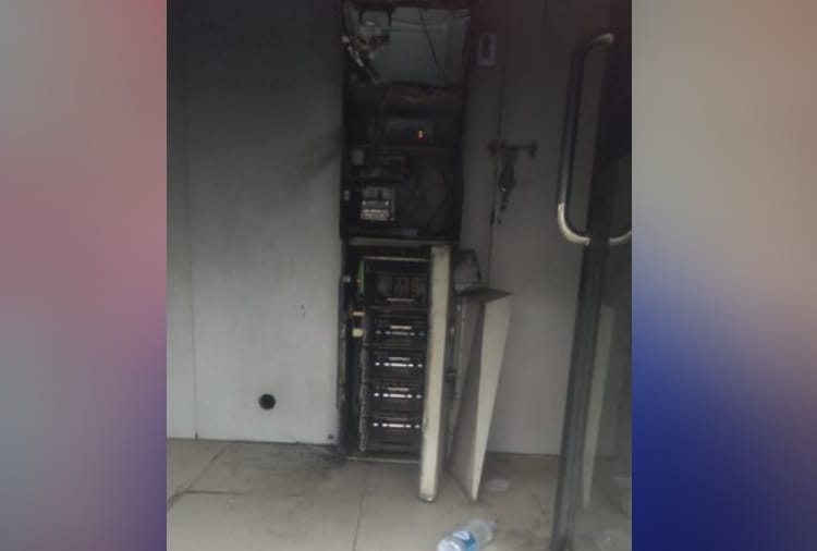 ATM Machine Robbed at Rewari of Haryana
