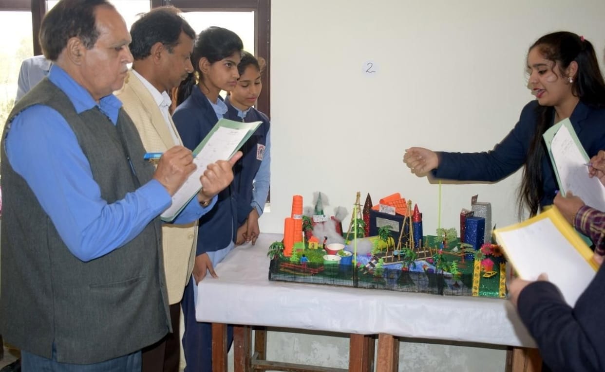Model and poster competition in Krishna College