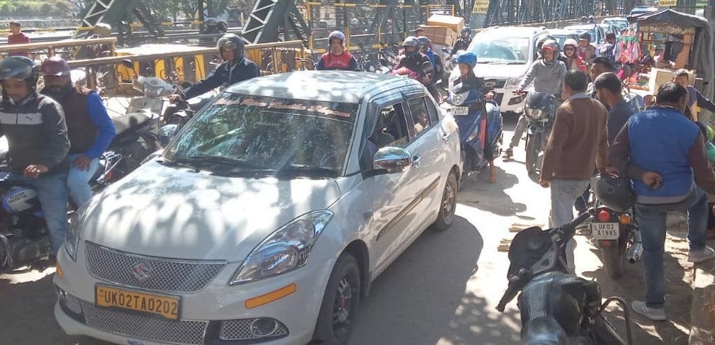 people again faced the problem of trrefic jam