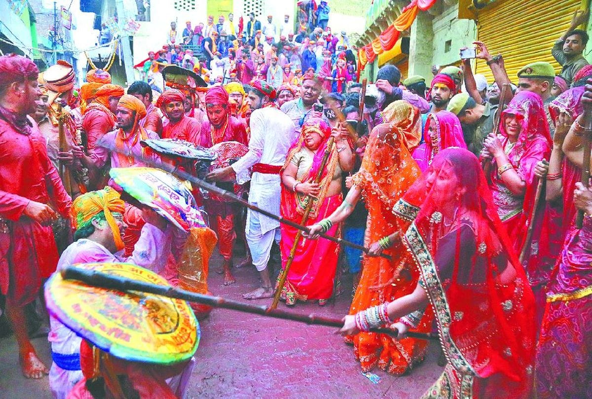 Holi 2021 do you know about barsane ki holi 2021