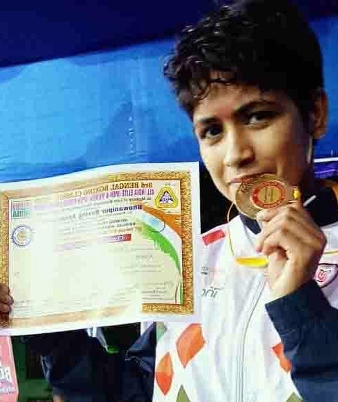 Pragati won gold medal in national boxing