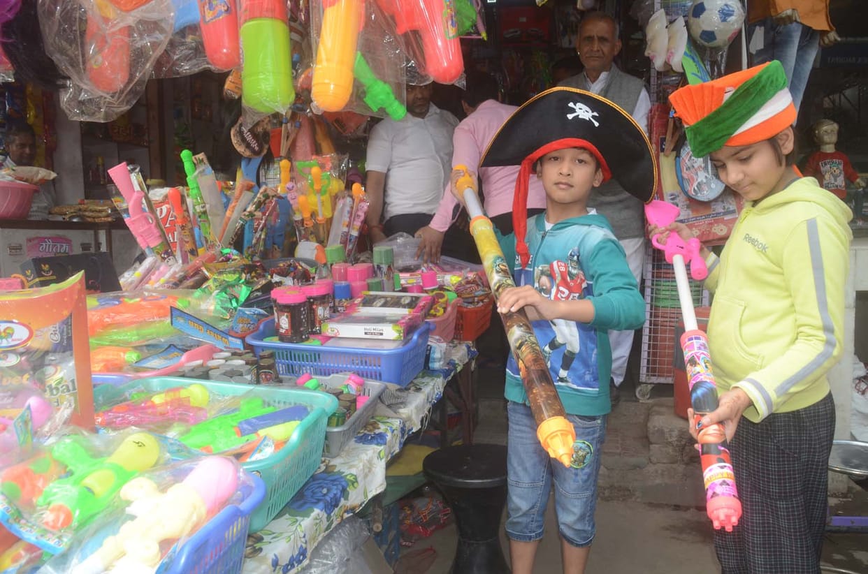 Painted army colored became the first choice of children