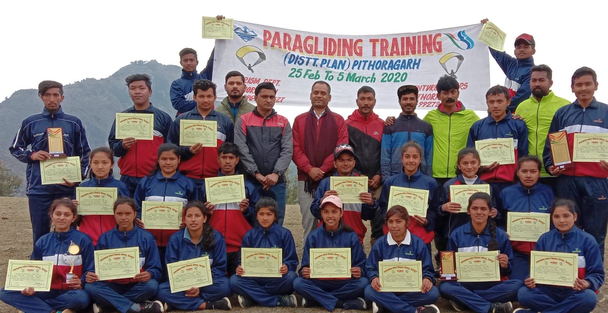 Peragliding in Pithauragarh