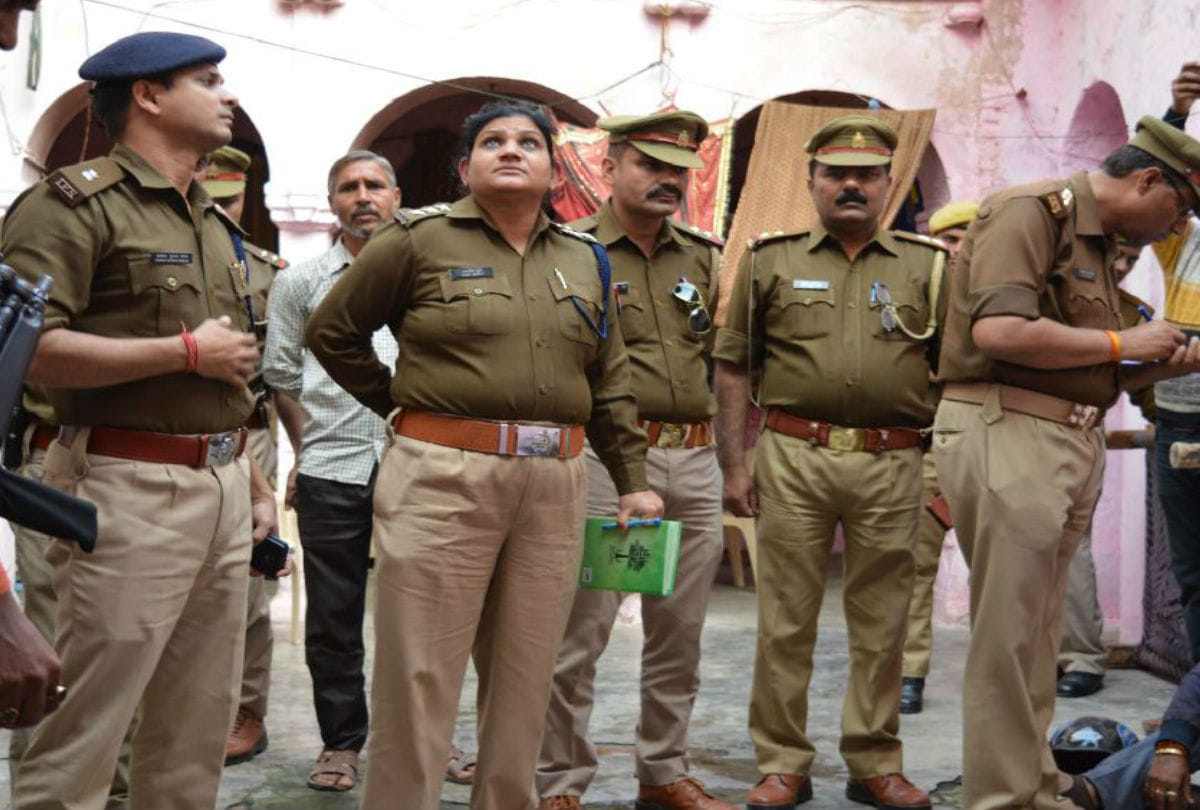 Nephew Shot Dead Mama Mathura Crime News