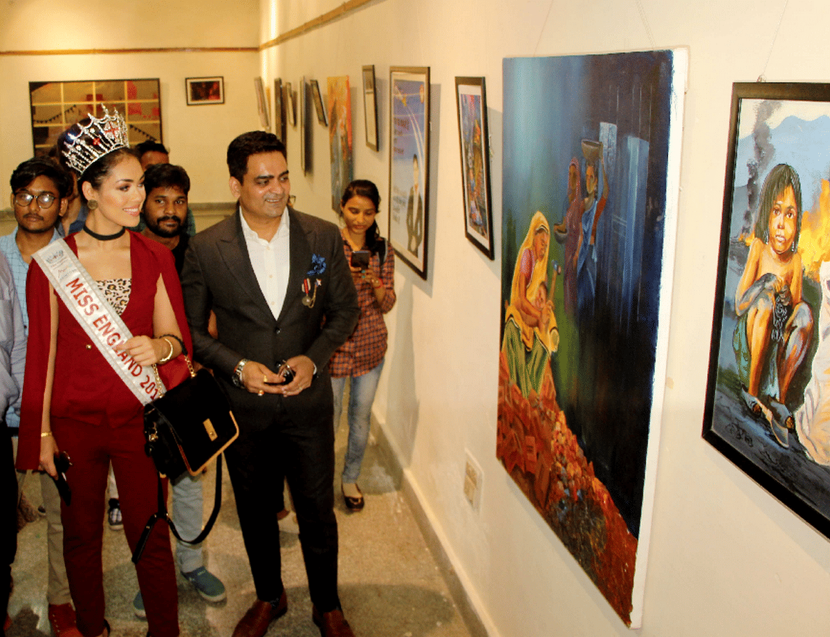 Miss England 2019 Dr. Bhasha Mukherjee visit in bhu varanasi