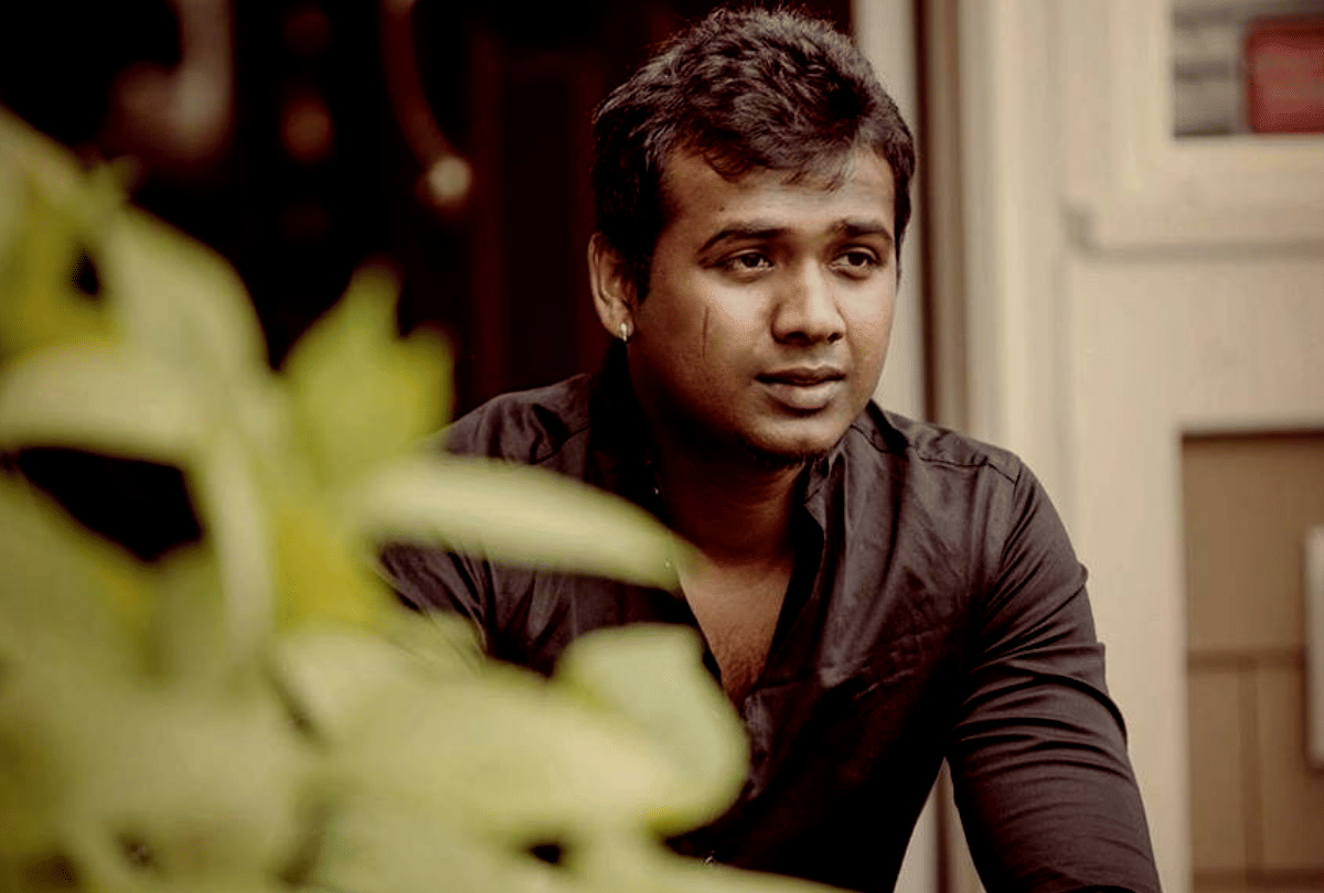 Bigg Boss Telugu season 3 winner Rahul Sipligunj attack by some persons during a brawl in a pub