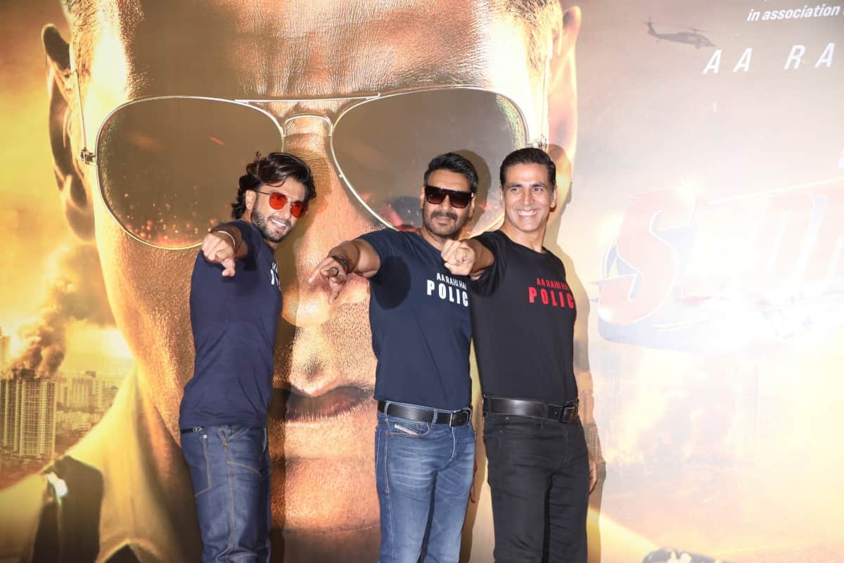 ranveer singh wear 145000 rs shoes in sooryavanshi trailer launch