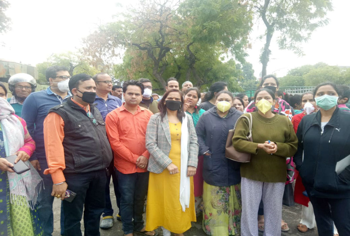 coronavirus in agra parents created ruckus at st peters school