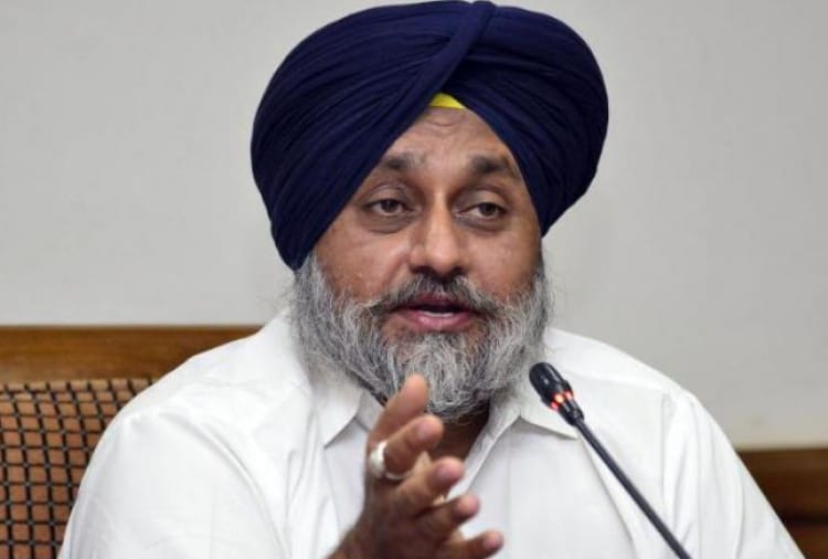 District Court Issued Summons to Sukhbir singh Badal