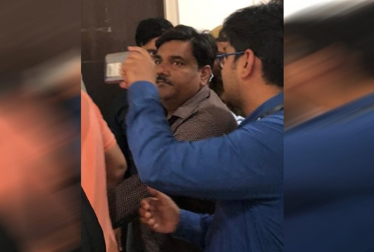 delhi Police arrested Tahir Hussain on based of film Gangajal