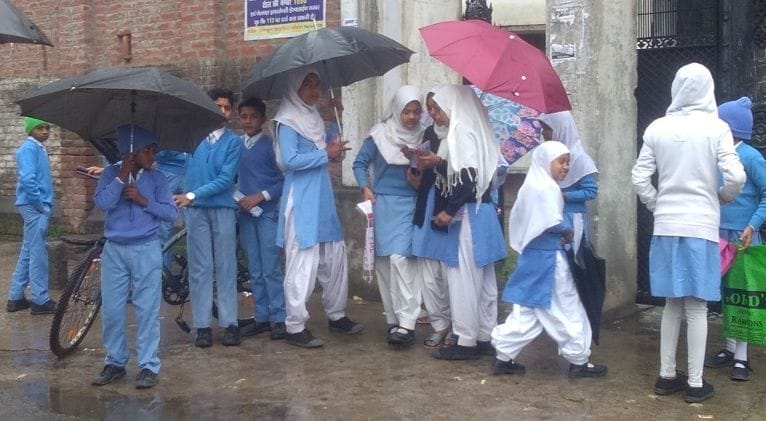 Water logging on contact routes with intermittent rain