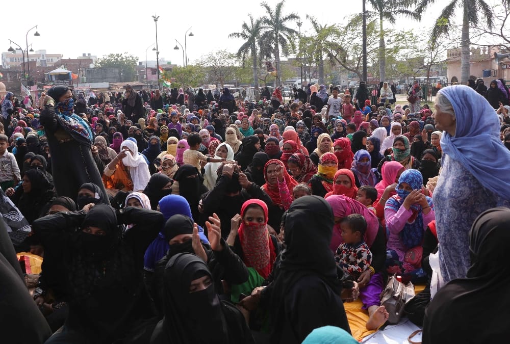 Women protest continue even during rain on Ghantaghar   in Lucknow.