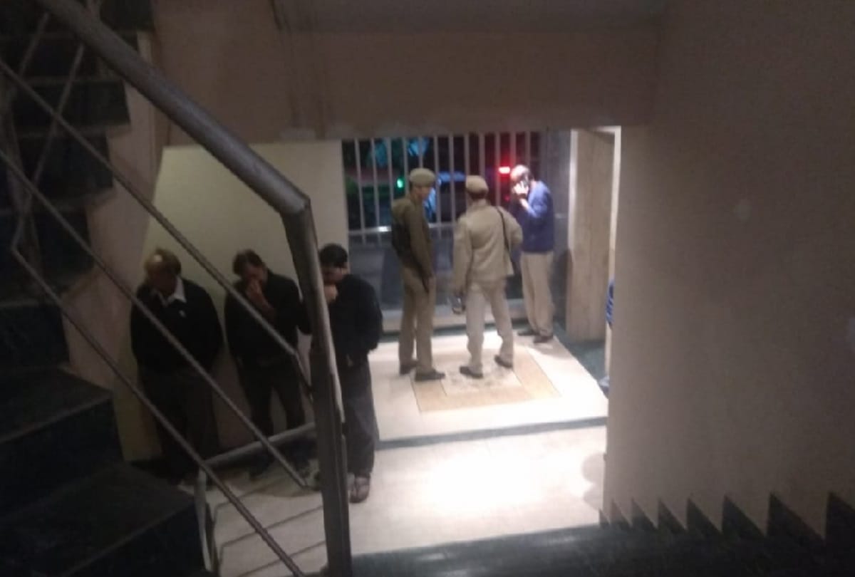 Greater Noida Woman brutally murdered accused arrested confess crime like app friend for money kill