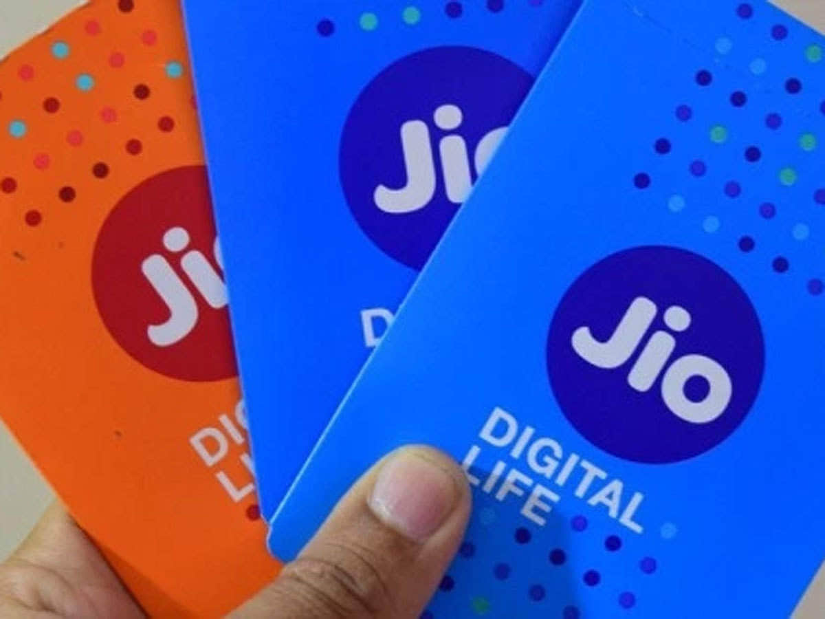 Jio launch rs 4,999 long term prepaid plan for users know all about it in hindi