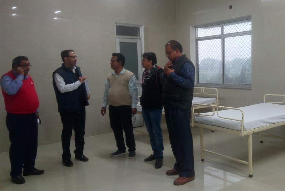 corona virus insentive care unit