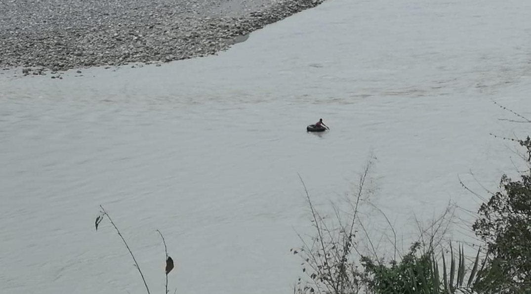 Crossing of Kali river
