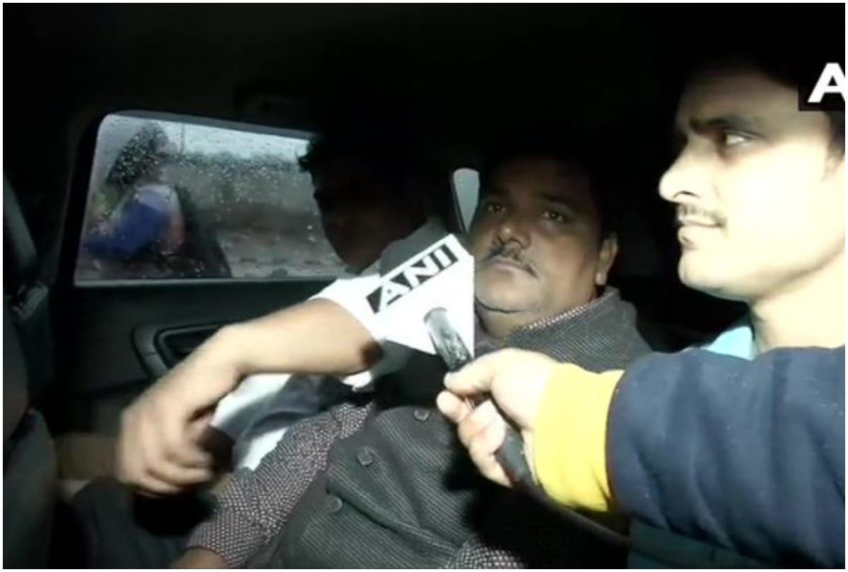 IB officer Ankit Sharma murder Karkardooma Court AAP Councilor Tahir Hussain 7 day police custody