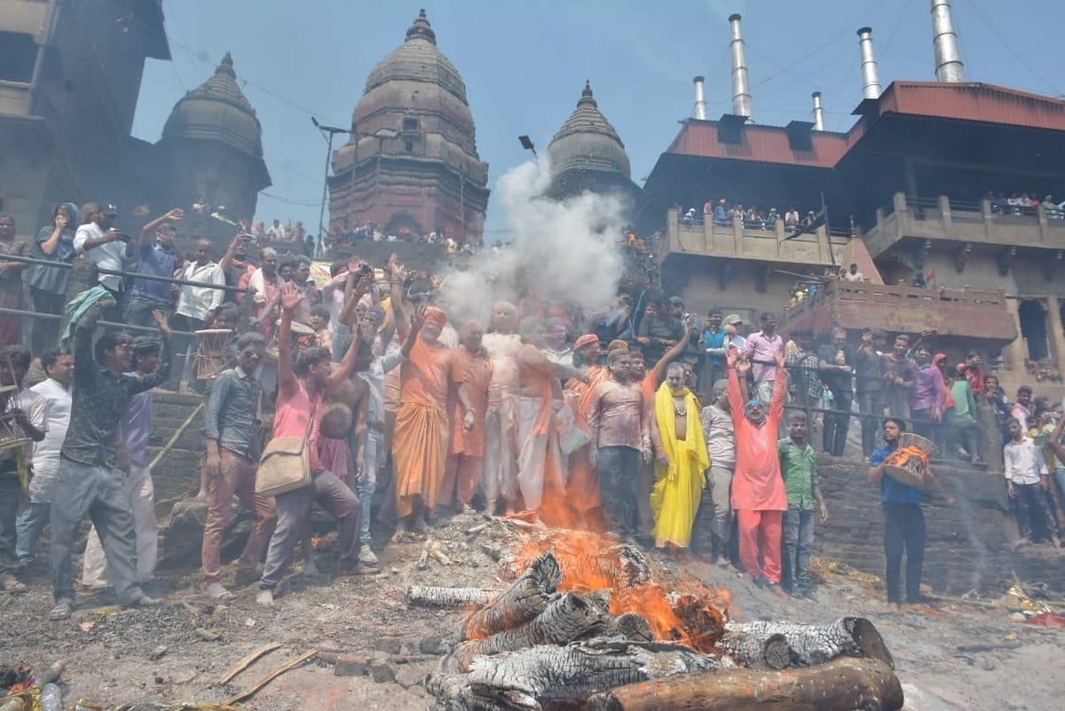 Mahashamshan holi shiv after ranbhari bhoot varanasi