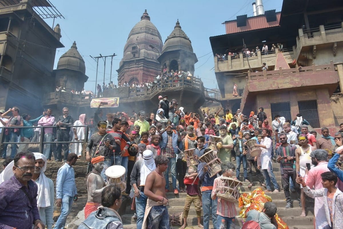 Mahashamshan holi shiv after ranbhari bhoot varanasi
