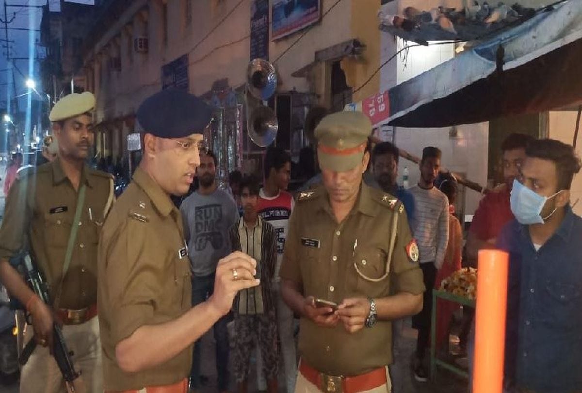 young man murdered outside police station in agra