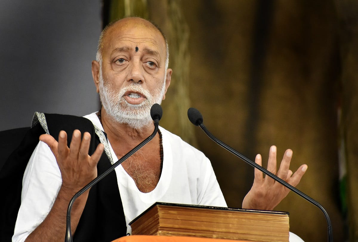 Vivek Karma-Faith and Relation all three in vain: Morari Bapu