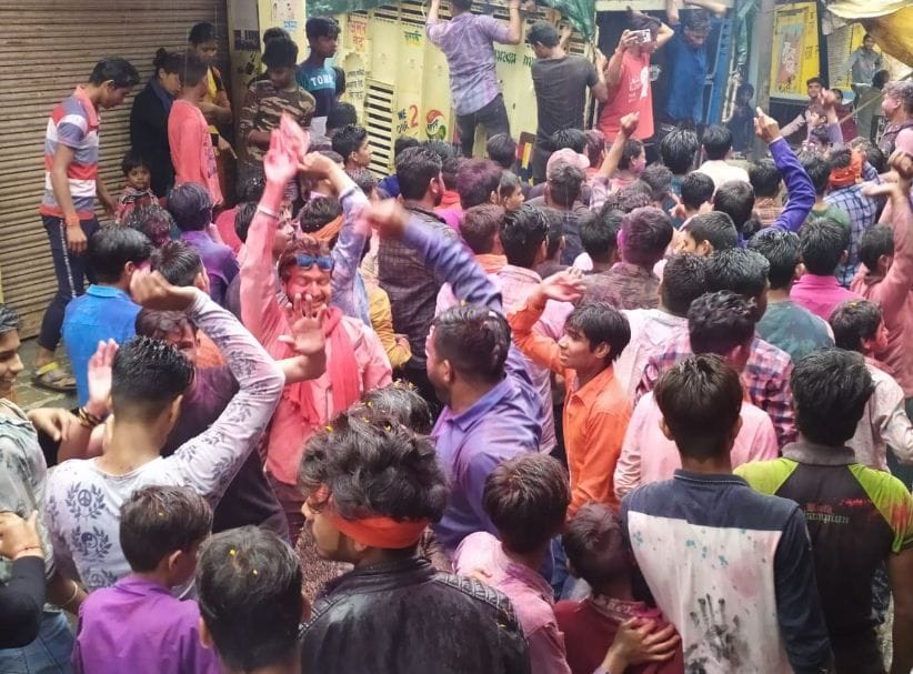 Sikandararau: Rangbarni Ekadashi procession came out with pomp