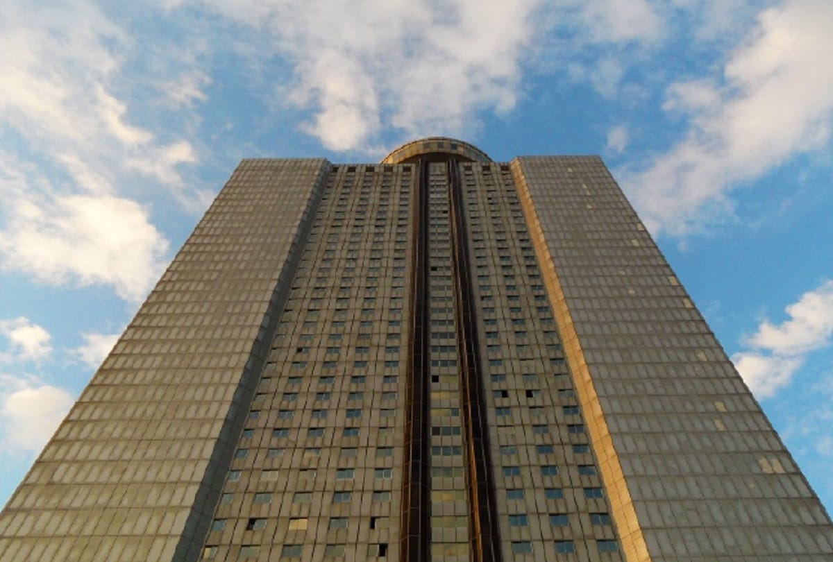 Know About Mysterious Hotel Of North Korea Yanggakdo Hotel Fifth Floor Restricted To Go