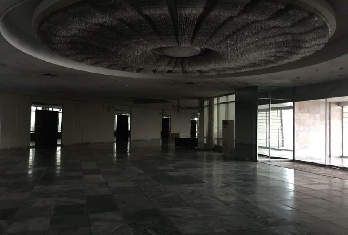 Mysterious Yanggakdo Hotel Fifth Floor In North Korea Restricted To Go