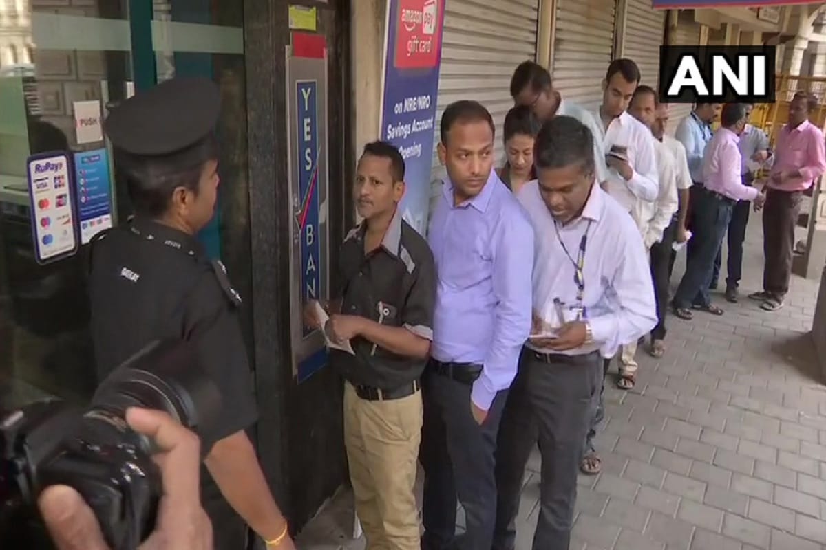 what should YES Bank customers do after RBI decision