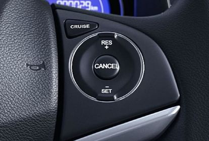 cruise control feature in modern cars should not become a danger, know when and how to use