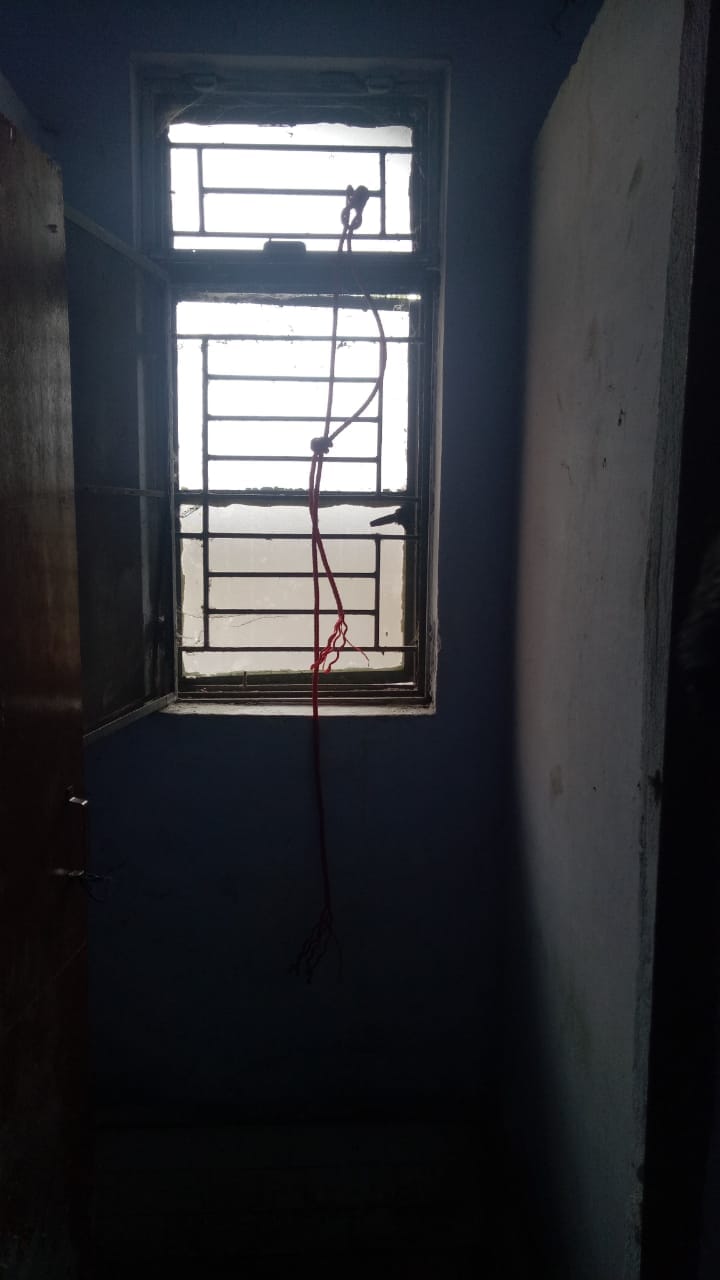 Navodaya Vidyalaya student commits suicide in Bhadohi