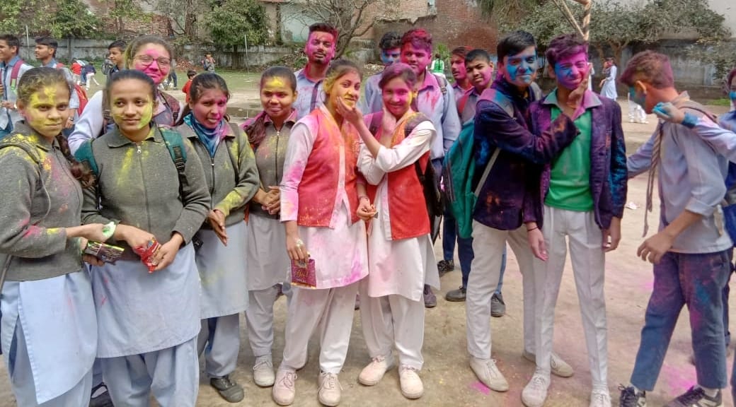 holi in school and colleges