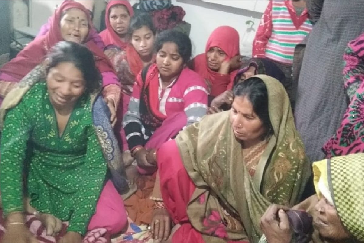A teenager died due to lightning in Bijnor district of Uttar Pradesh