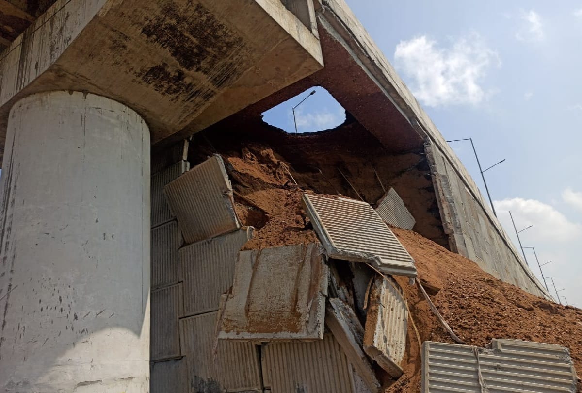 Gurugram pataudi flyover big part collapse only after 5 months of inauguration