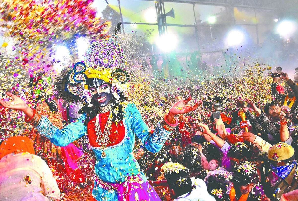 holi 2020 celebration on shri krishna janmasthan mathura