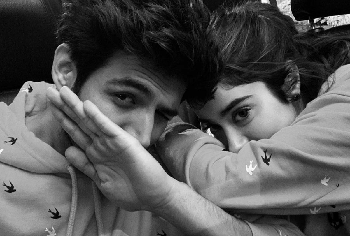 Kartik Aaryan birthday wishes to Janhvi Kapoor and start campaign Wash Your Hands & CoronaStopKaroNa