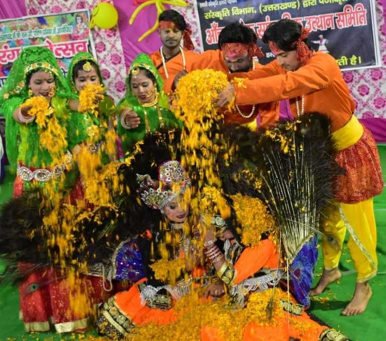 Color festival concluded with Manmohan productions