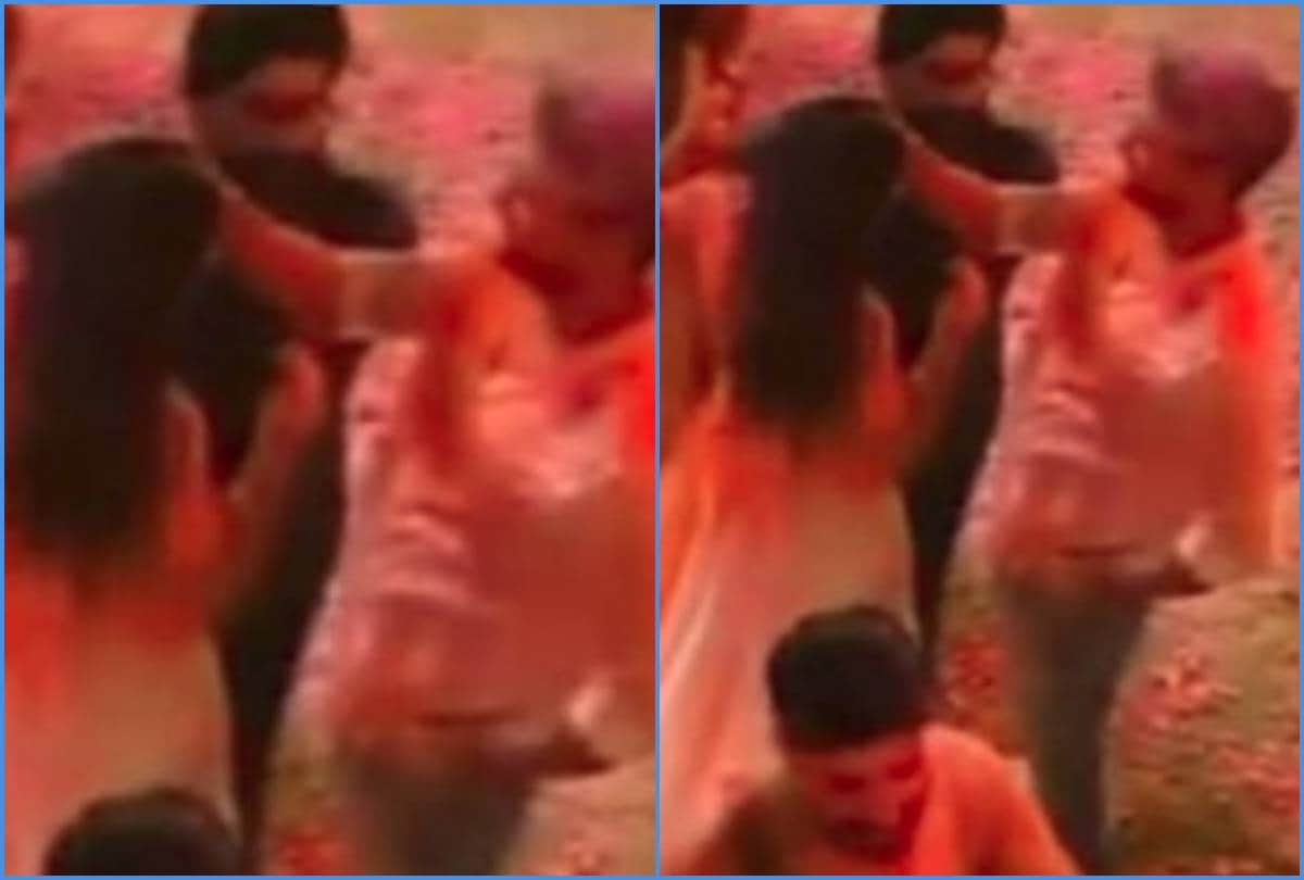 nick jonas cleaning hands with priyanka chopra dress at ambani holi party
