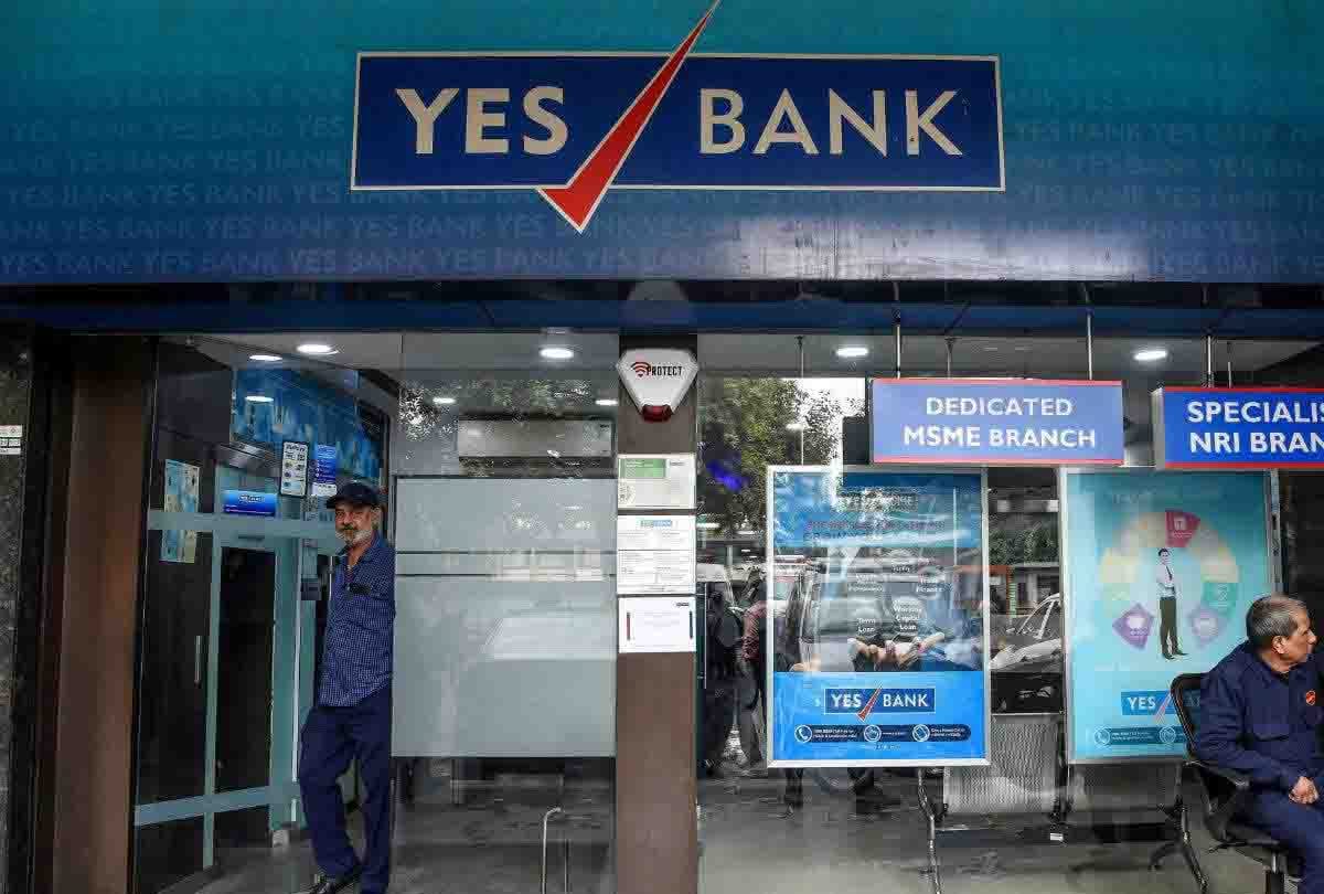 Yes Bank crisis: 20,000 account holders money stuck