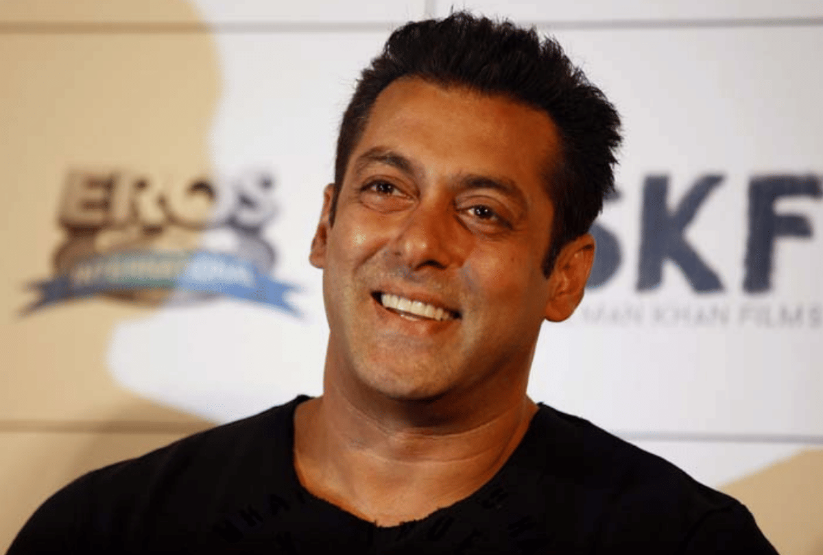 Salman Khan spending time with Jacqueline Fernandez in his Panvel farmhouse