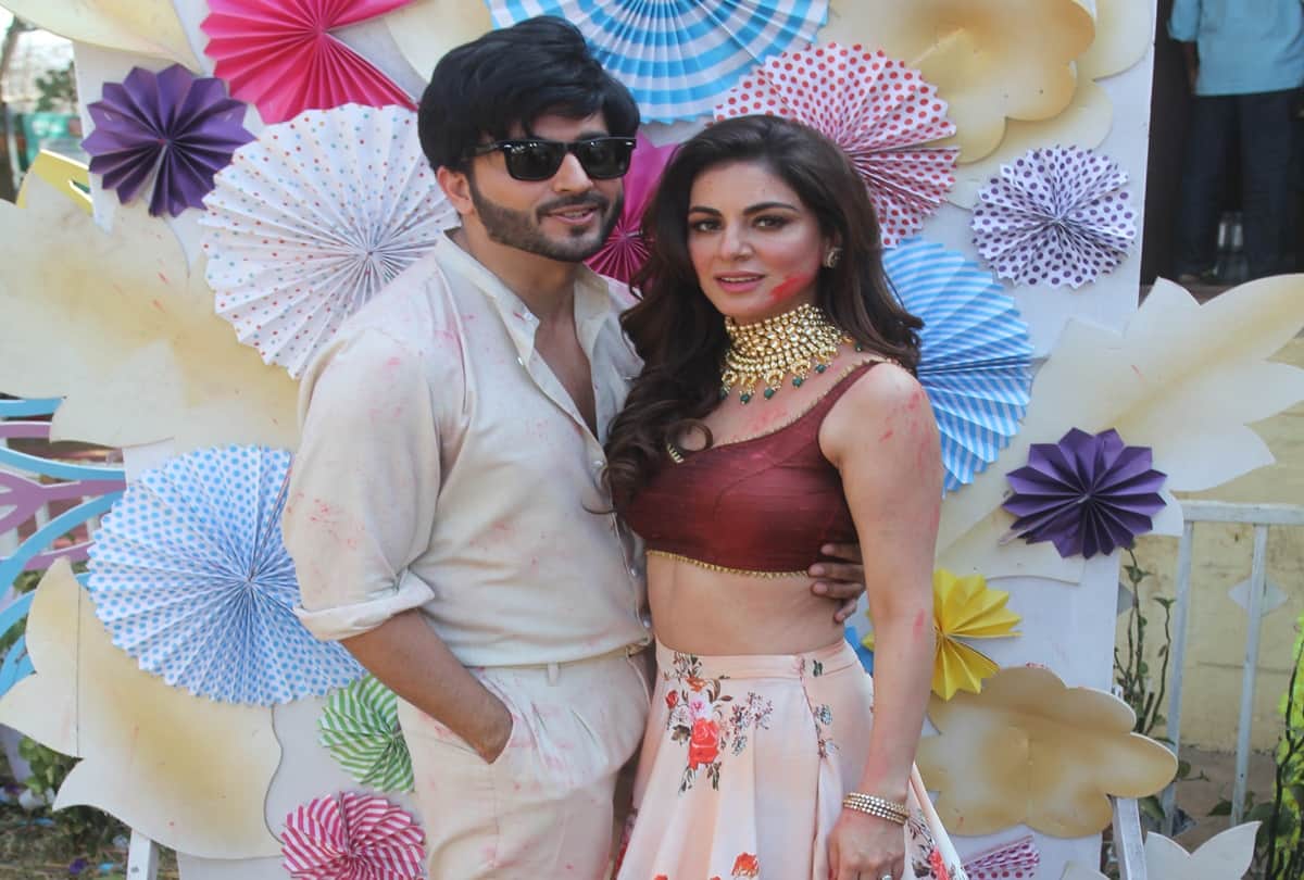 tv actress erica fernandes aditi sharma shraddha arya and more famous in south film industry