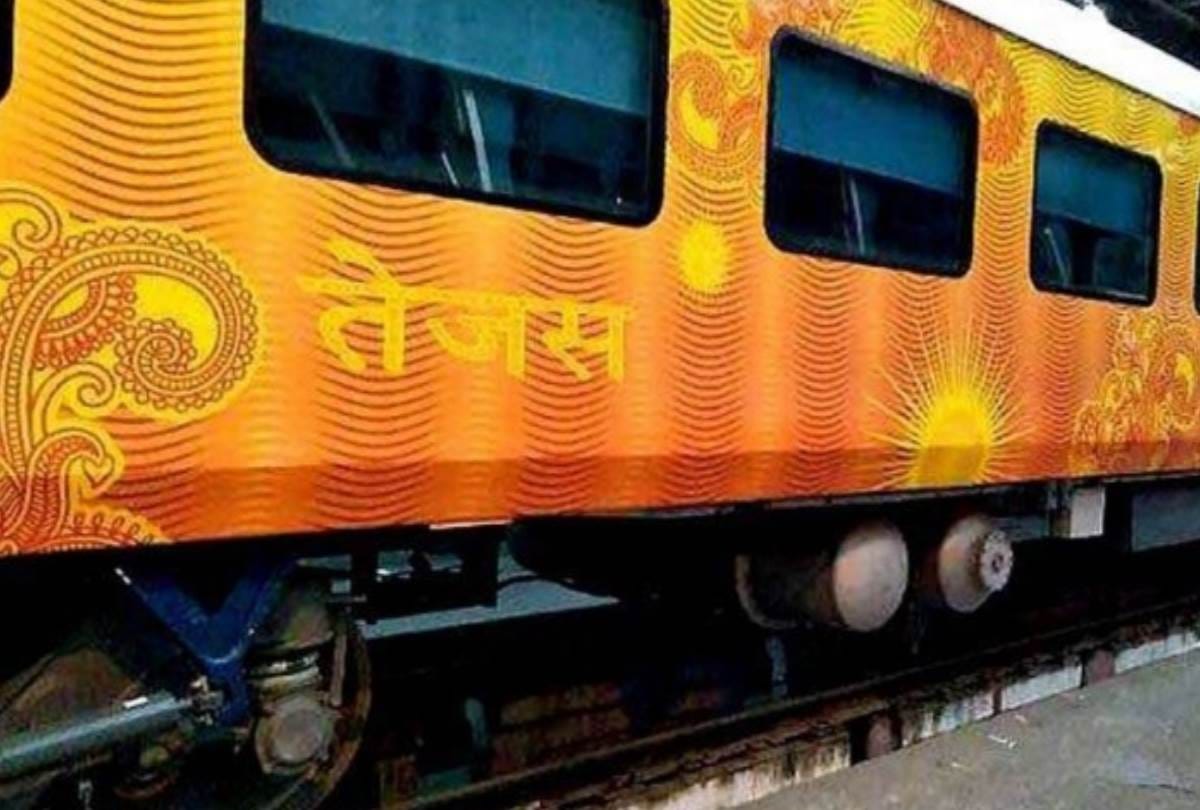 passengers will get gifts in tejas express on women's day