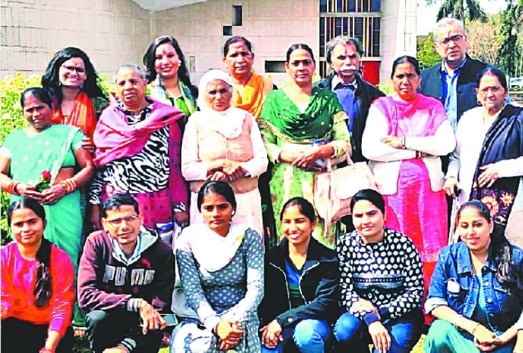 Punjab University Chandigarh Hindi Department Unique Event on Womens Day