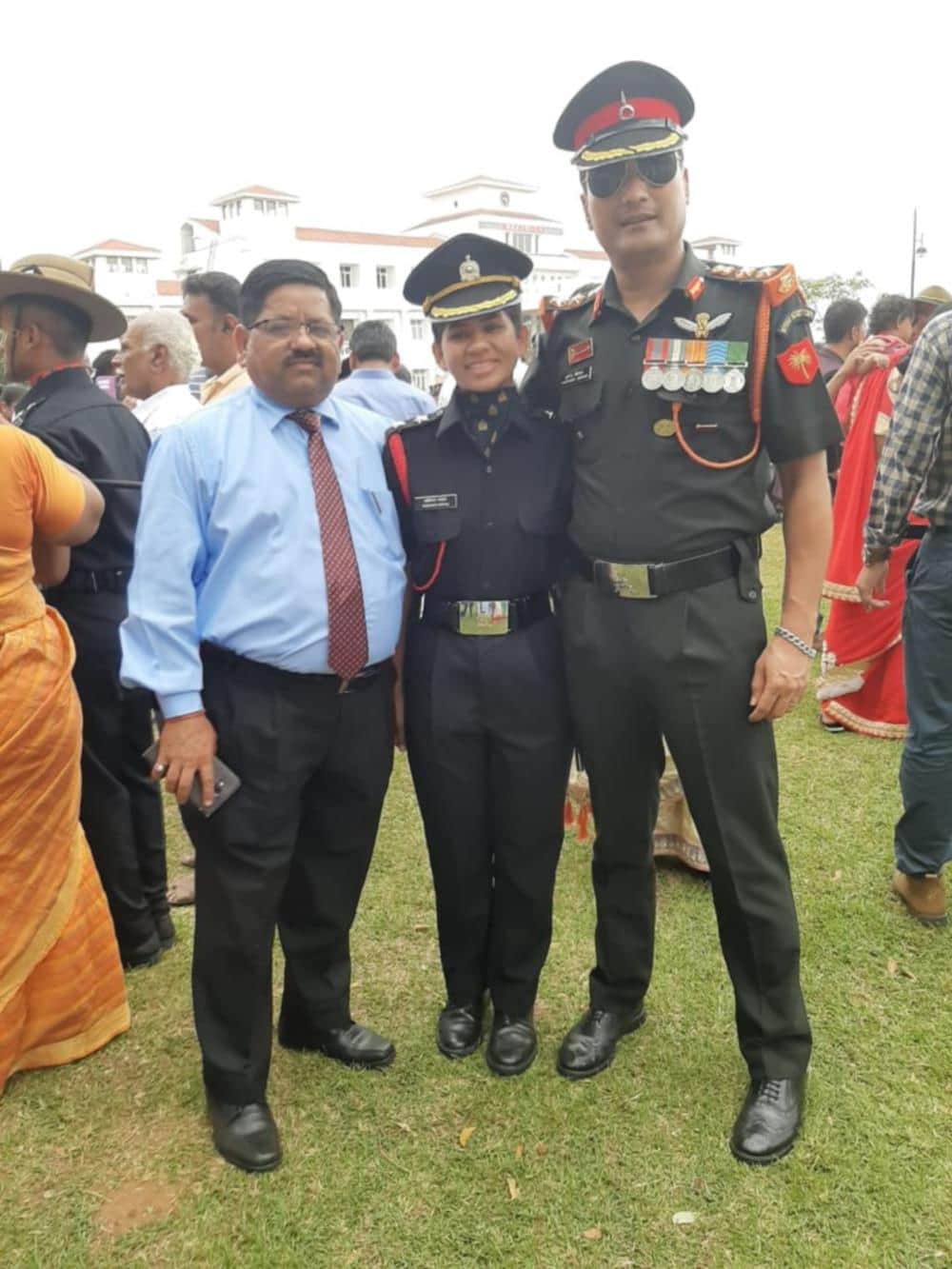 International Women's Day 2020: uttarakhand yashika nayal commissioned in Indian Army today